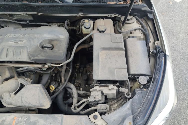 Used Chevrolet Malibu 2014 2.0L Automatic Luxury Edition Engine Bay Left