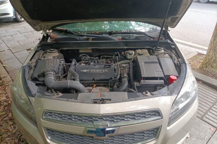 Used Chevrolet Malibu 2014 1.6T Manual Comfort Edition Engine Bay