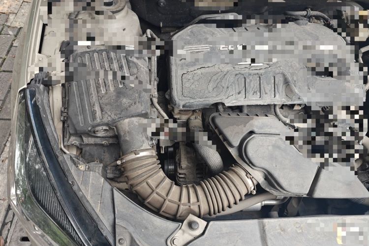 Used Chevrolet Malibu 2014 2.4L Automatic Luxury Edition Engine Bay Right