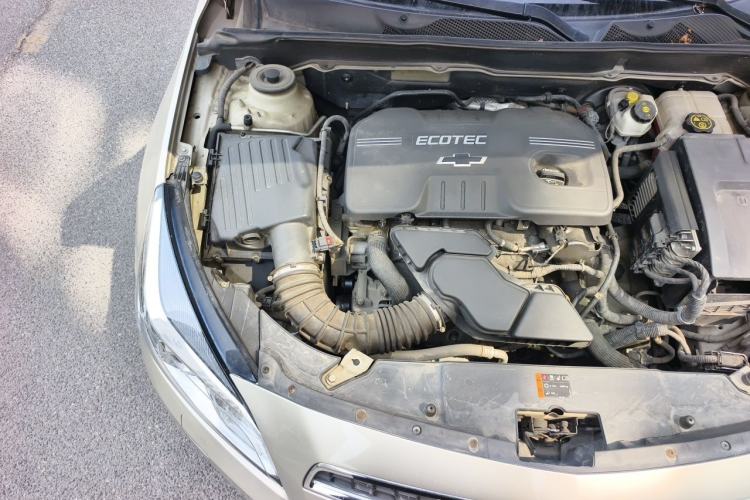 Used Chevrolet Malibu 2014 2.4L Automatic Luxury Edition Engine Bay Right