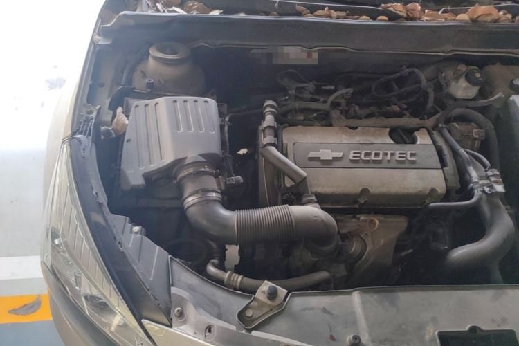 Used Chevrolet Malibu 2014 1.6T Automatic Comfort Edition Engine Bay Right
