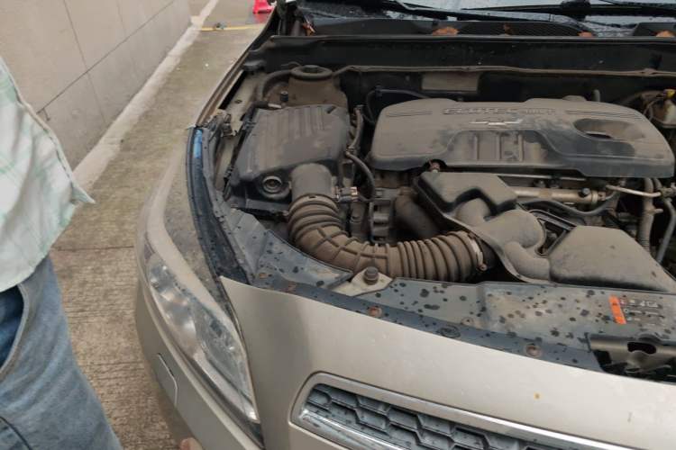 Used Chevrolet Malibu 2014 2.0L Automatic Luxury Edition Engine Bay Right