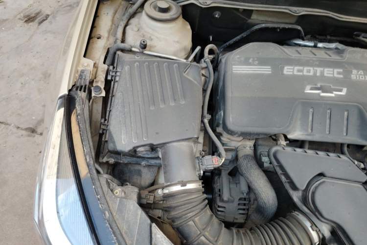 Used Chevrolet Malibu 2014 2.4L Automatic Luxury Edition Engine Bay Right