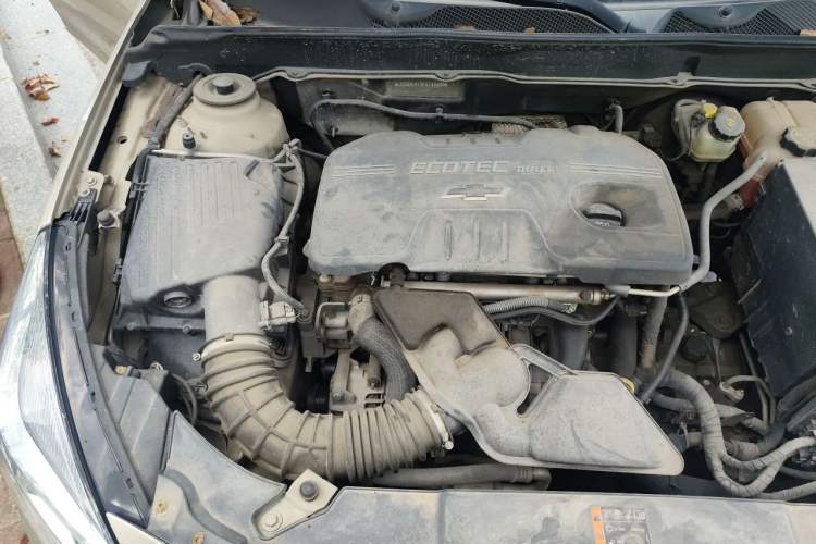Used Chevrolet Malibu 2014 2.0L Automatic Luxury Edition Engine Bay Right