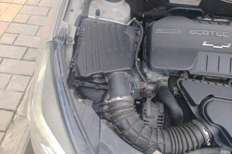 Used Chevrolet Malibu 2014 2.4L Automatic Luxury Edition Engine Bay Right