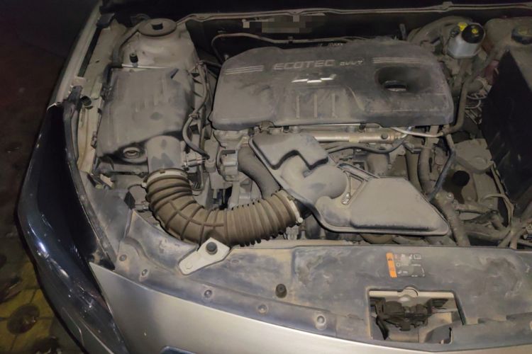 Used Chevrolet Malibu 2014 2.0L Automatic Luxury Edition Engine Bay Right