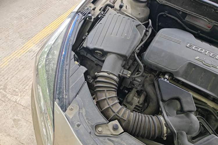 Used Chevrolet Malibu 2014 2.0L Automatic Luxury Edition Engine Bay Right