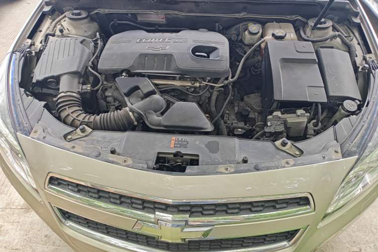 Used Chevrolet Malibu 2014 2.0L Automatic Luxury Edition Engine Bay