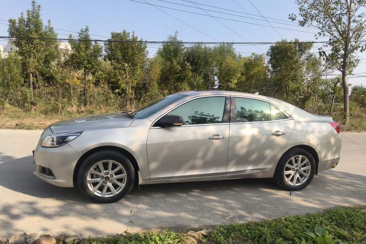 Used Chevrolet Malibu 2014 2.0L Automatic Luxury Edition Exterior 3