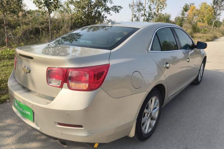 Used Chevrolet Malibu 2014 2.0L Automatic Luxury Edition Exterior 5