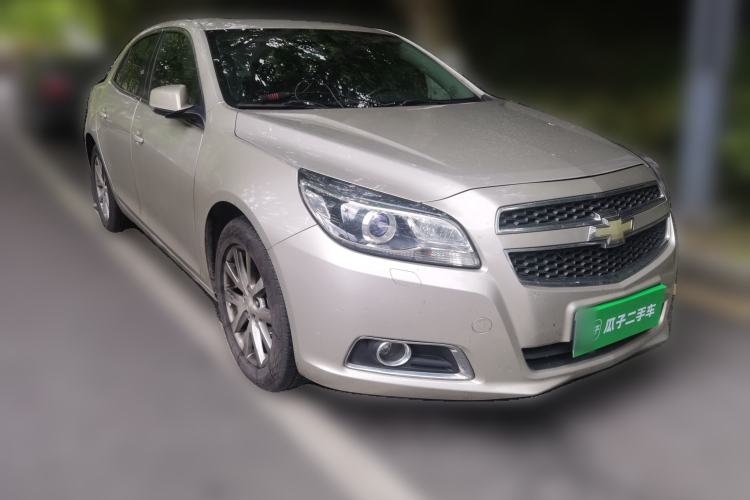 Used Chevrolet Malibu 2014 2.4L Automatic Luxury Edition Front Right 45 Deg