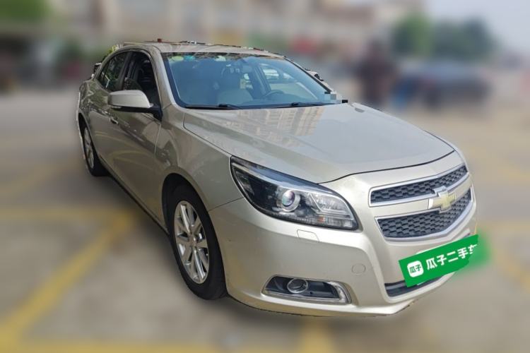 Used Chevrolet Malibu 2014 2.0L Automatic Luxury Edition Front Right 45 Deg