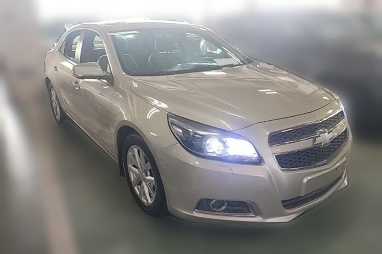 Used Chevrolet Malibu 2014 2.0L Automatic Luxury Edition Front Right 45 Deg