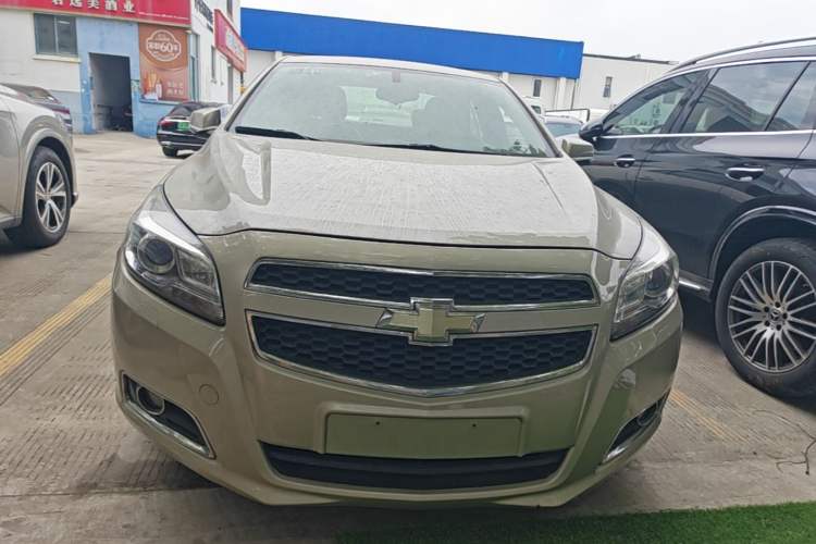 Used Chevrolet Malibu 2014 2.0L Automatic Luxury Edition Front