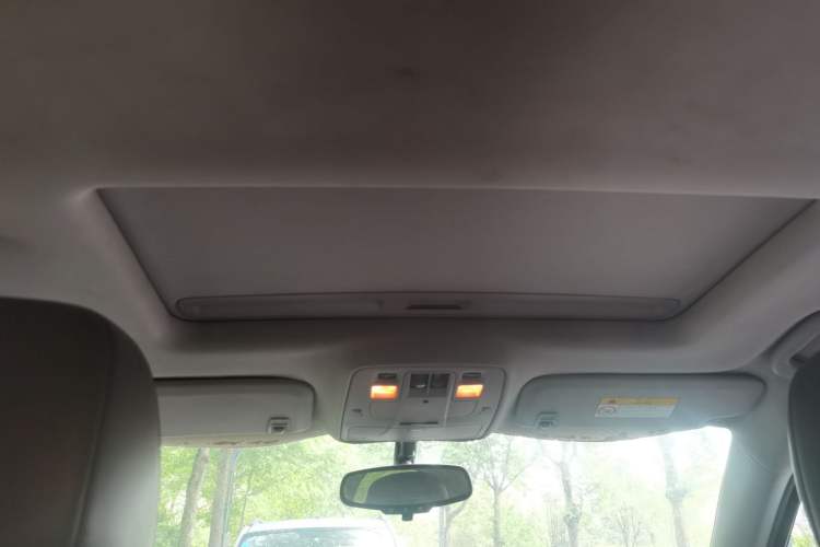 Used Chevrolet Malibu 2014 2.4L Automatic Luxury Edition Headliner