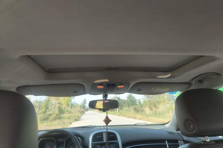 Used Chevrolet Malibu 2014 2.0L Automatic Luxury Edition Headliner