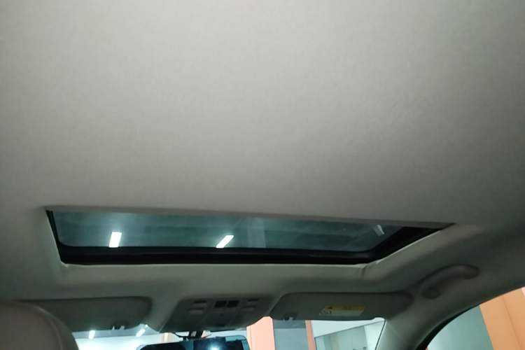 Used Chevrolet Malibu 2014 2.0L Automatic Luxury Edition Headliner
