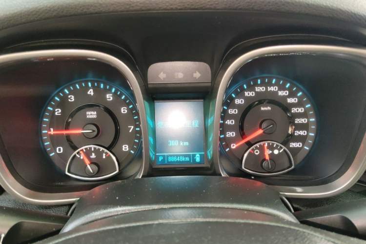 Used Chevrolet Malibu 2014 2.4L Automatic Luxury Edition Instrument Cluster