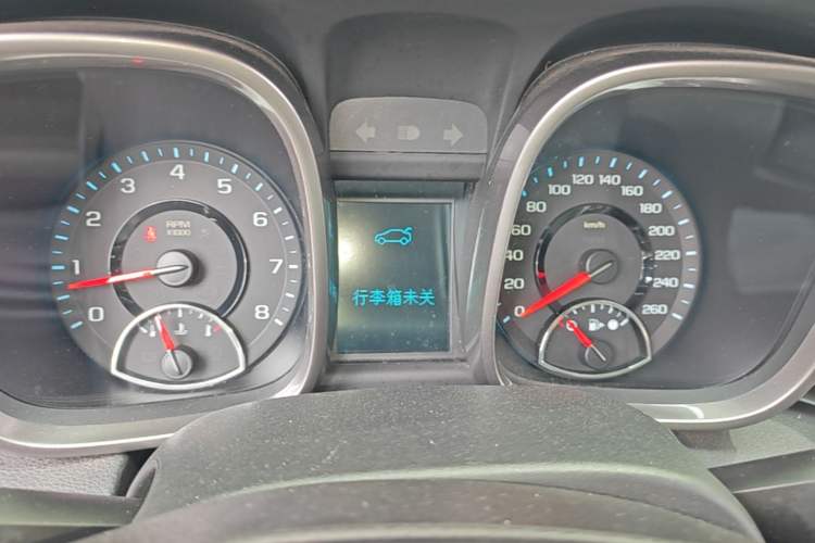 Used Chevrolet Malibu 2014 2.0L Automatic Luxury Edition Instrument Cluster