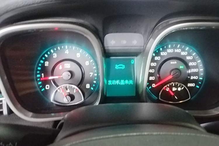 Used Chevrolet Malibu 2014 2.0L Automatic Luxury Edition Instrument Cluster