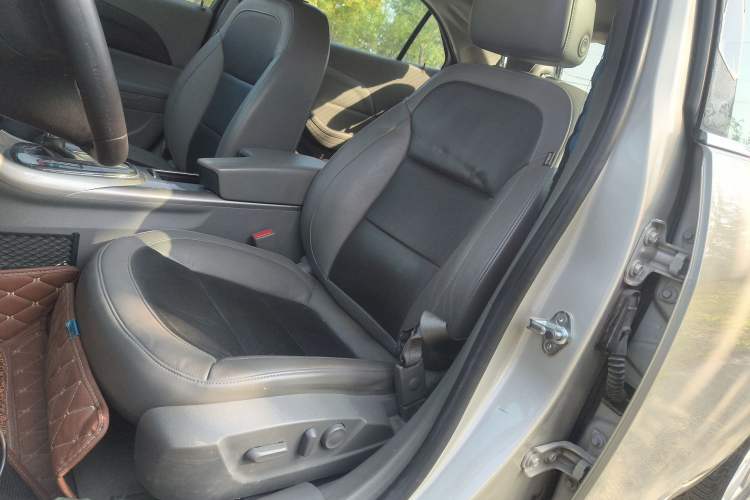 Used Chevrolet Malibu 2014 2.0L Automatic Luxury Edition Left Front Seat