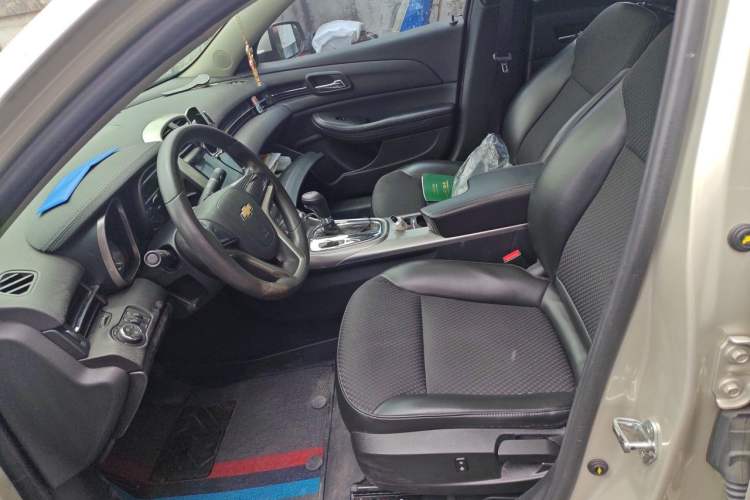 Used Chevrolet Malibu 2014 1.6T Automatic Comfort Edition Left Front Seat