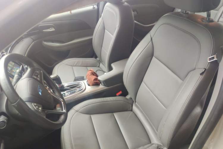 Used Chevrolet Malibu 2014 2.0L Automatic Luxury Edition Left Front Seat
