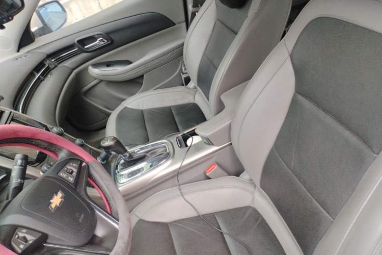 Used Chevrolet Malibu 2014 2.4L Automatic Luxury Edition Left Front Seat