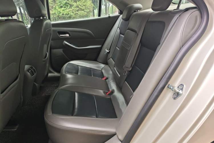 Used Chevrolet Malibu 2014 2.4L Automatic Luxury Edition Left Rear Seat