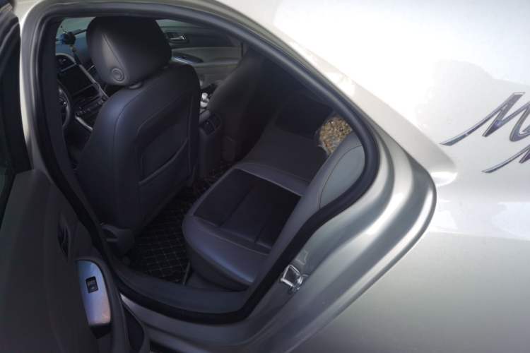 Used Chevrolet Malibu 2014 2.0L Automatic Luxury Edition Left Rear Seat