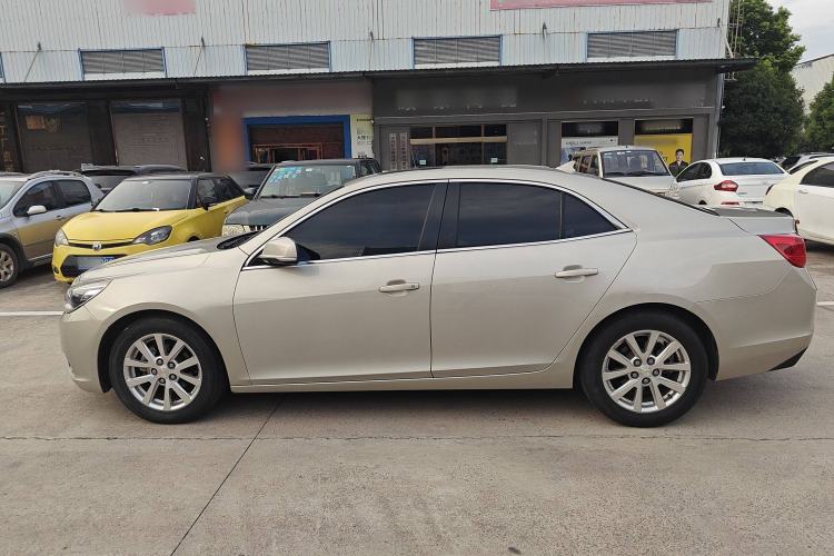 Used Chevrolet Malibu 2014 2.0L Automatic Luxury Edition Left Side