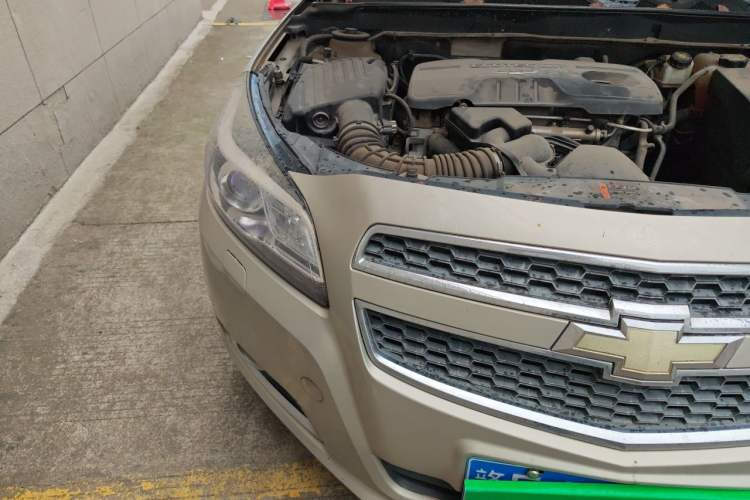Used Chevrolet Malibu 2014 2.0L Automatic Luxury Edition Right Front Headlight