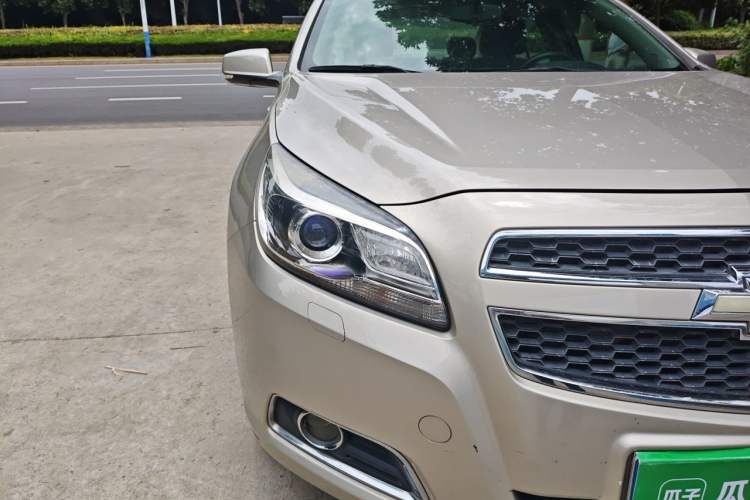 Used Chevrolet Malibu 2014 2.4L Automatic Luxury Edition Right Front Headlight