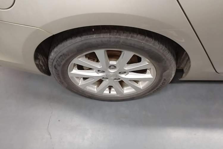 Used Chevrolet Malibu 2014 2.0L Automatic Luxury Edition Right Rear Wheel Hub