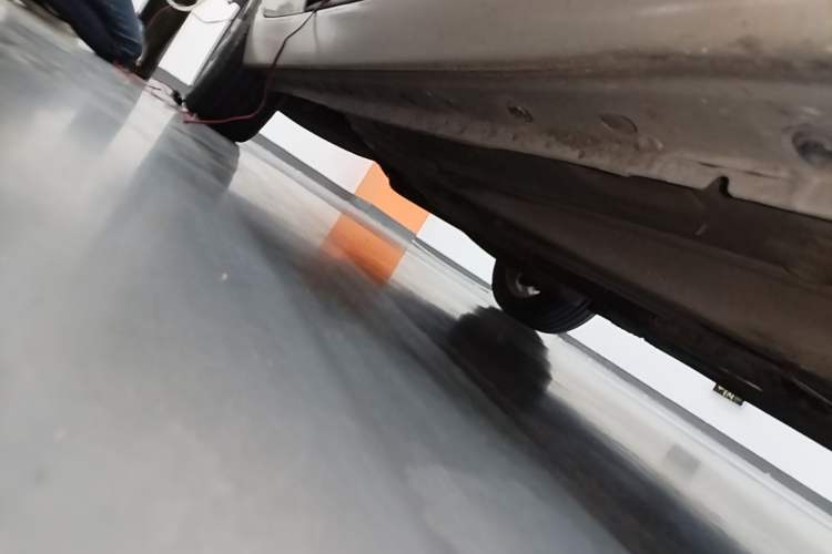 Used Chevrolet Malibu 2014 2.0L Automatic Luxury Edition Right Side Sill