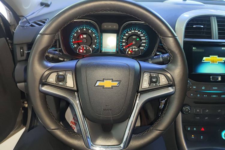 Used Chevrolet Malibu 2014 2.0L Automatic Luxury Edition Steering Wheel