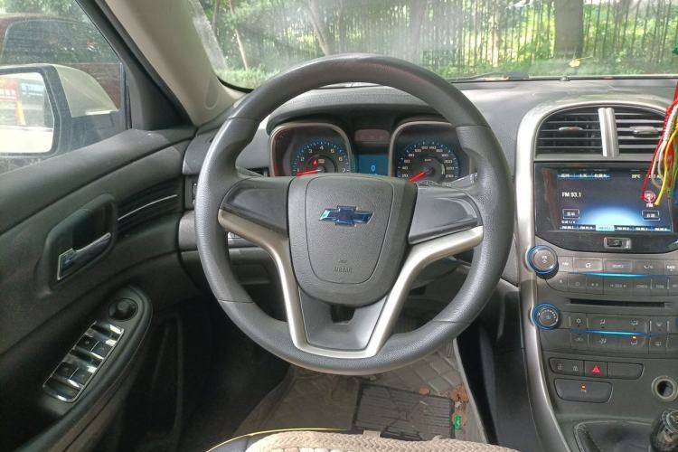Used Chevrolet Malibu 2014 1.6T Manual Comfort Edition Steering Wheel