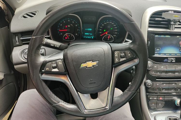 Used Chevrolet Malibu 2014 2.0L Automatic Luxury Edition Steering Wheel