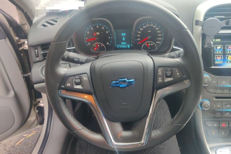 Used Chevrolet Malibu 2014 2.0L Automatic Luxury Edition Steering Wheel