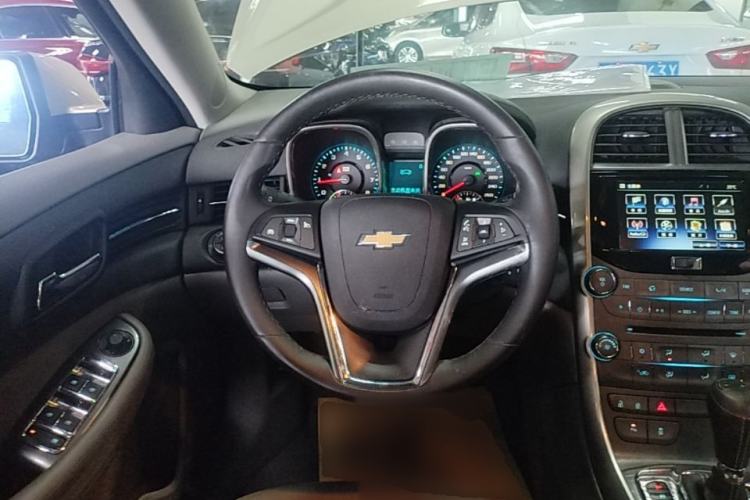 Used Chevrolet Malibu 2014 2.0L Automatic Luxury Edition Steering Wheel
