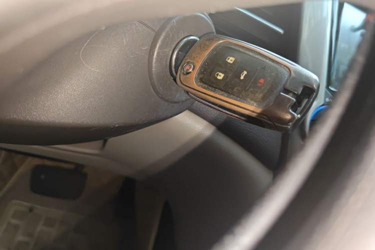 Used Chevrolet Malibu 2014 2.0L Automatic Comfort Edition Vehicle Key