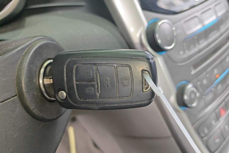 Used Chevrolet Malibu 2014 2.0L Automatic Luxury Edition Vehicle Key