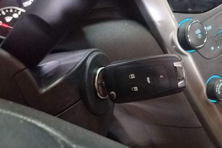 Used Chevrolet Malibu 2014 2.0L Automatic Luxury Edition Vehicle Key
