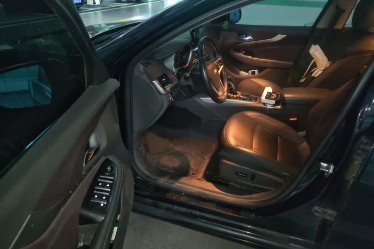 Used Chevrolet Malibu 2016 2.0L Automatic Luxury Edition Driver Seat