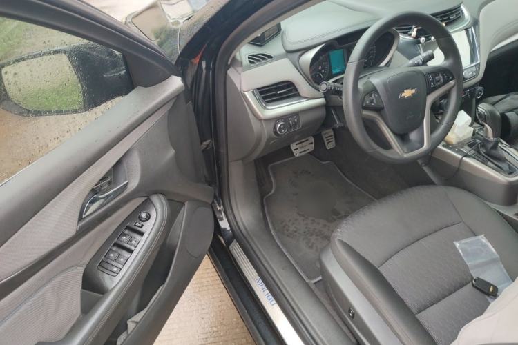 Used Chevrolet Malibu 2016 1.6T Automatic Luxury Edition Driver Seat