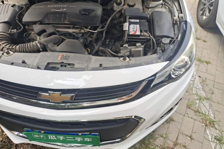 Used Chevrolet Malibu 2016 2.0L Automatic Luxury Edition Engine Bay Left
