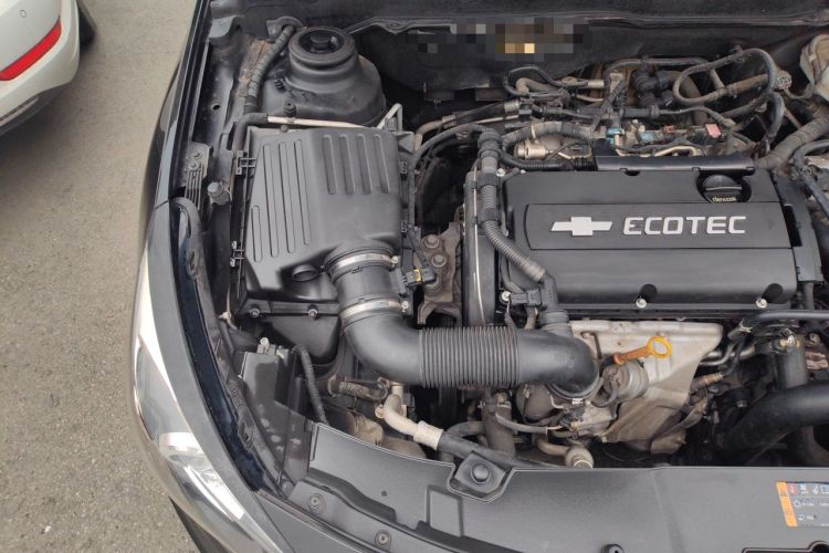 Used Chevrolet Malibu 2016 1.6T Automatic Luxury Edition Engine Bay Right