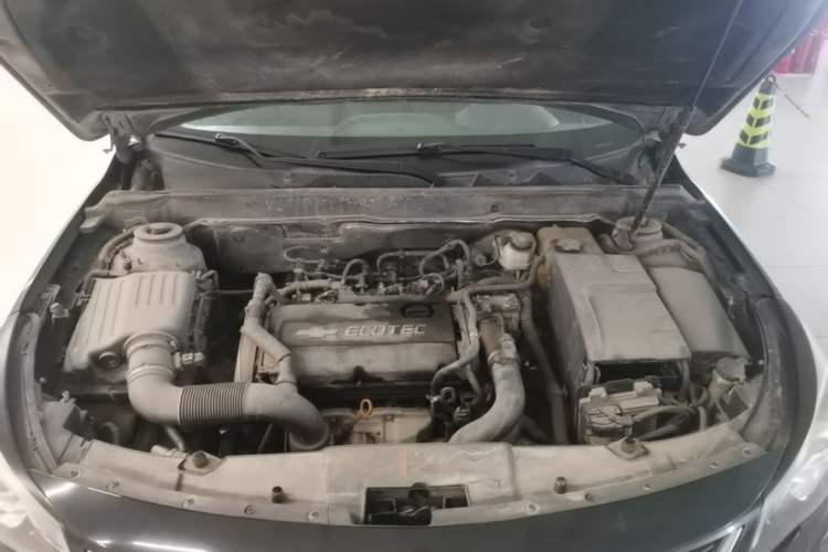 Used Chevrolet Malibu 2016 1.6T Automatic Comfort Edition Engine Bay