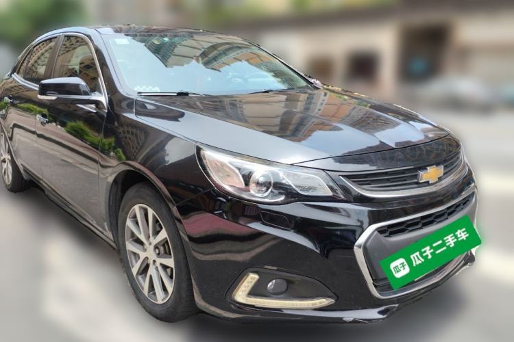Used Chevrolet Malibu 2016 2.0L Automatic Luxury Edition Front Right 45 Deg