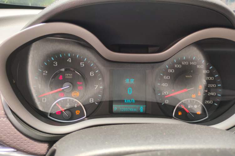 Used Chevrolet Malibu 2016 2.0L Automatic Luxury Edition Instrument Cluster